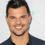 Актер и модель Тэйлор Лотнер