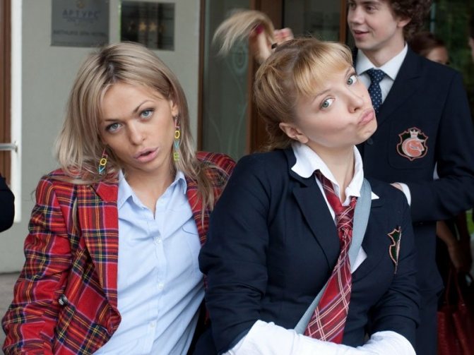 'Анна Хилькевич (слева) в сериале