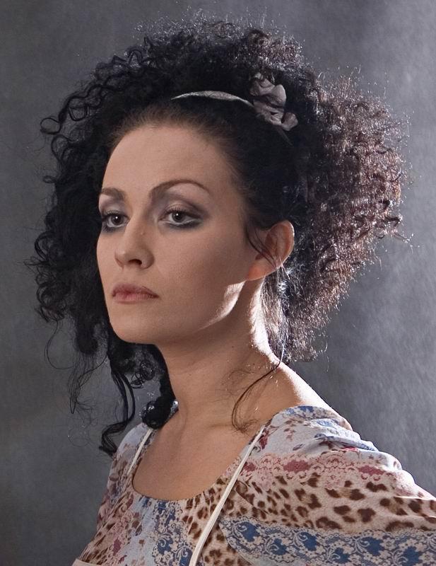 Биография и дата рождения Жанны Оганесян, ее личная жизнь и творческий путь