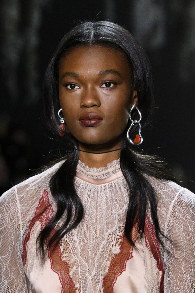 Цепи Jonathan Simkhai