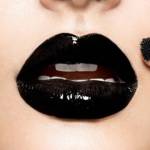 черная помада