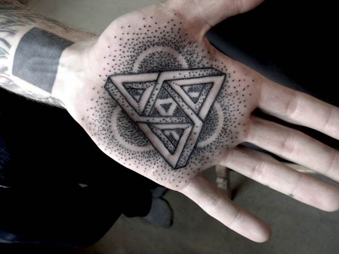 четыре треугольника