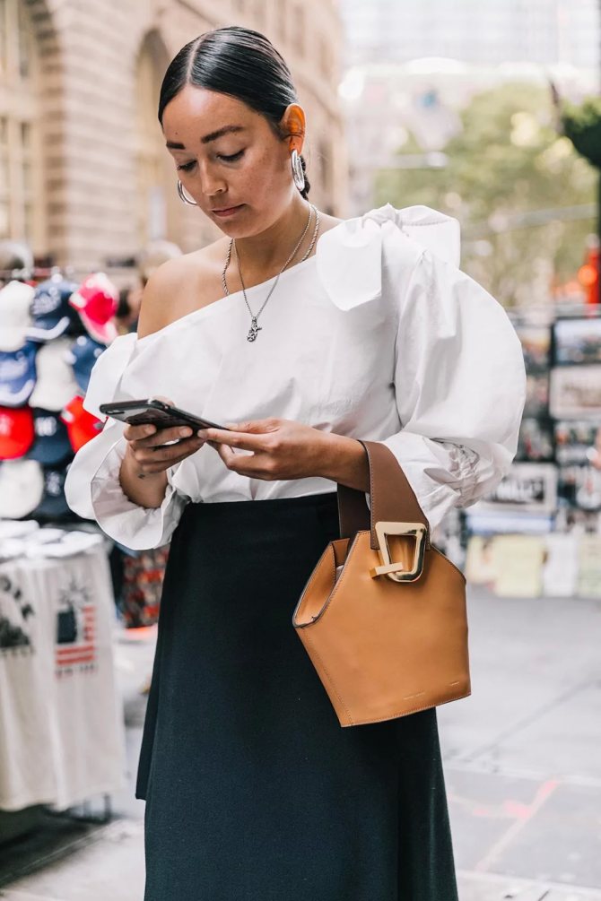 Экспериментируем с формой клатча