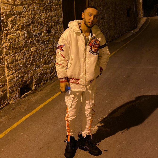 Фото Бабека Мамедрзаева