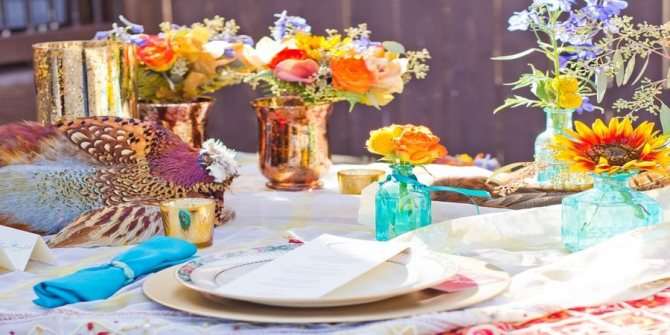 Используйте цветы и растения в больших количествах