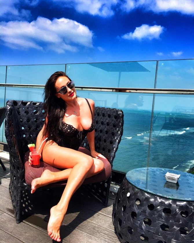 Крайт в белье фото