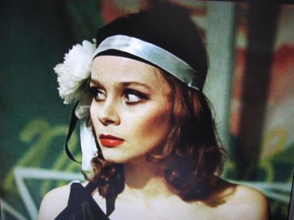 'Любовь Полищук.