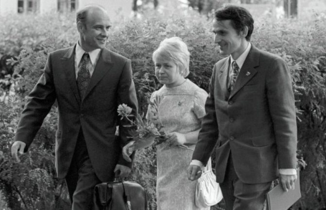 Николай Добронравов