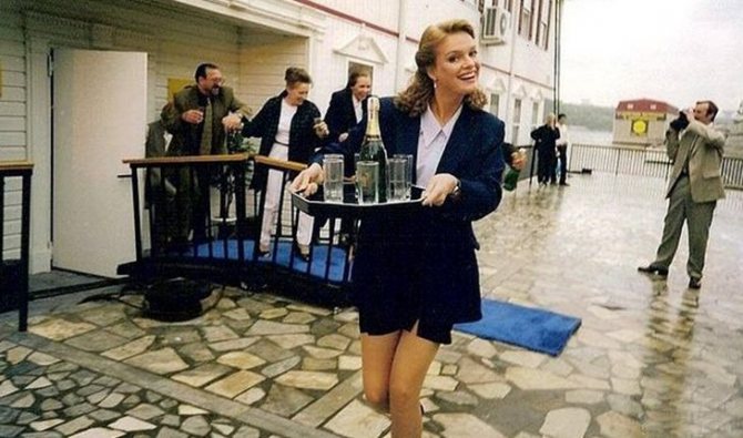 Ольга Копосова в фильме «Женщин обижать не рекомендуется»