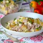 первый рецепт - классический салат с шампиньонами и ветчиной