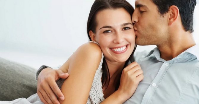 поцелуй мужа