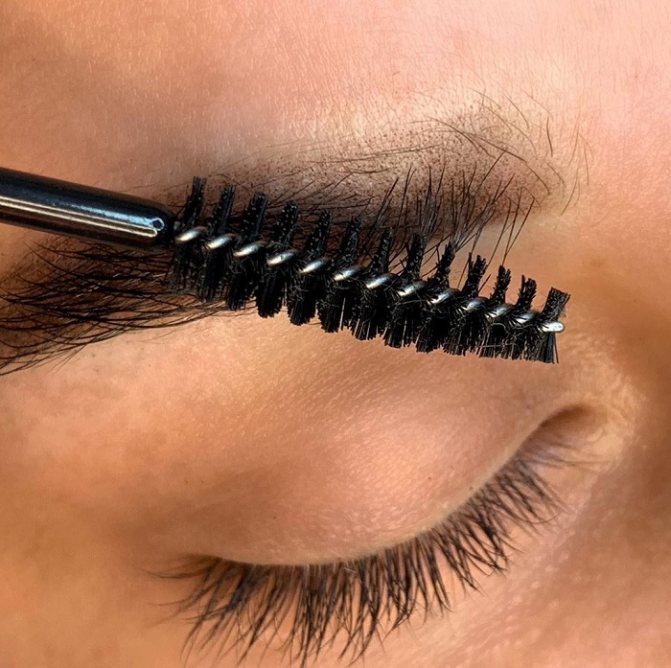 Пудровое напыление бровей — показания и противопоказания