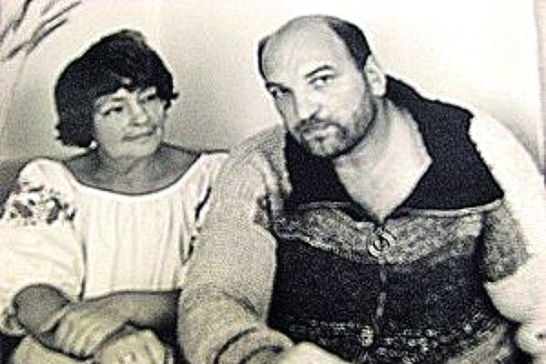 Родители Михаила Кожухова фото