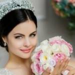 Выбор диадемы или тиары на свадьбу для создания элегантного образа