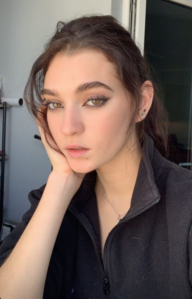 Юлия Ратнер