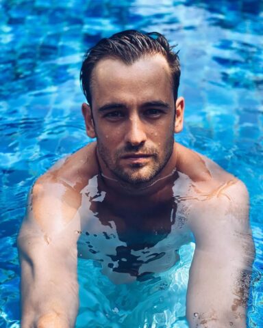 Жена актера Риналя Мухаметова