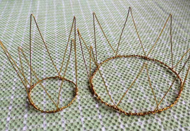 Корона из проволоки и бусин своими руками с мастер-классом