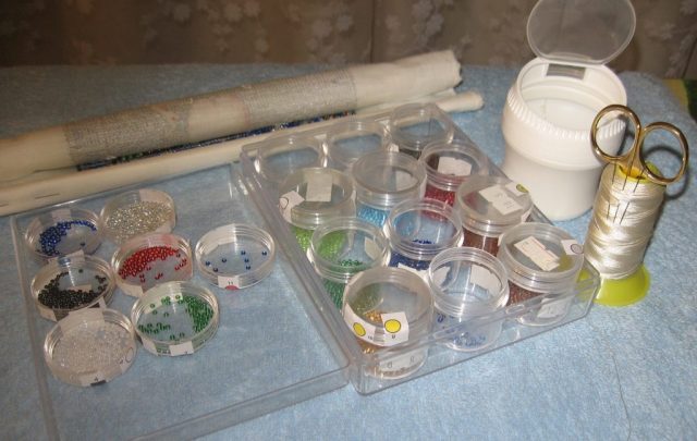 Рабочее место для работы с бисером